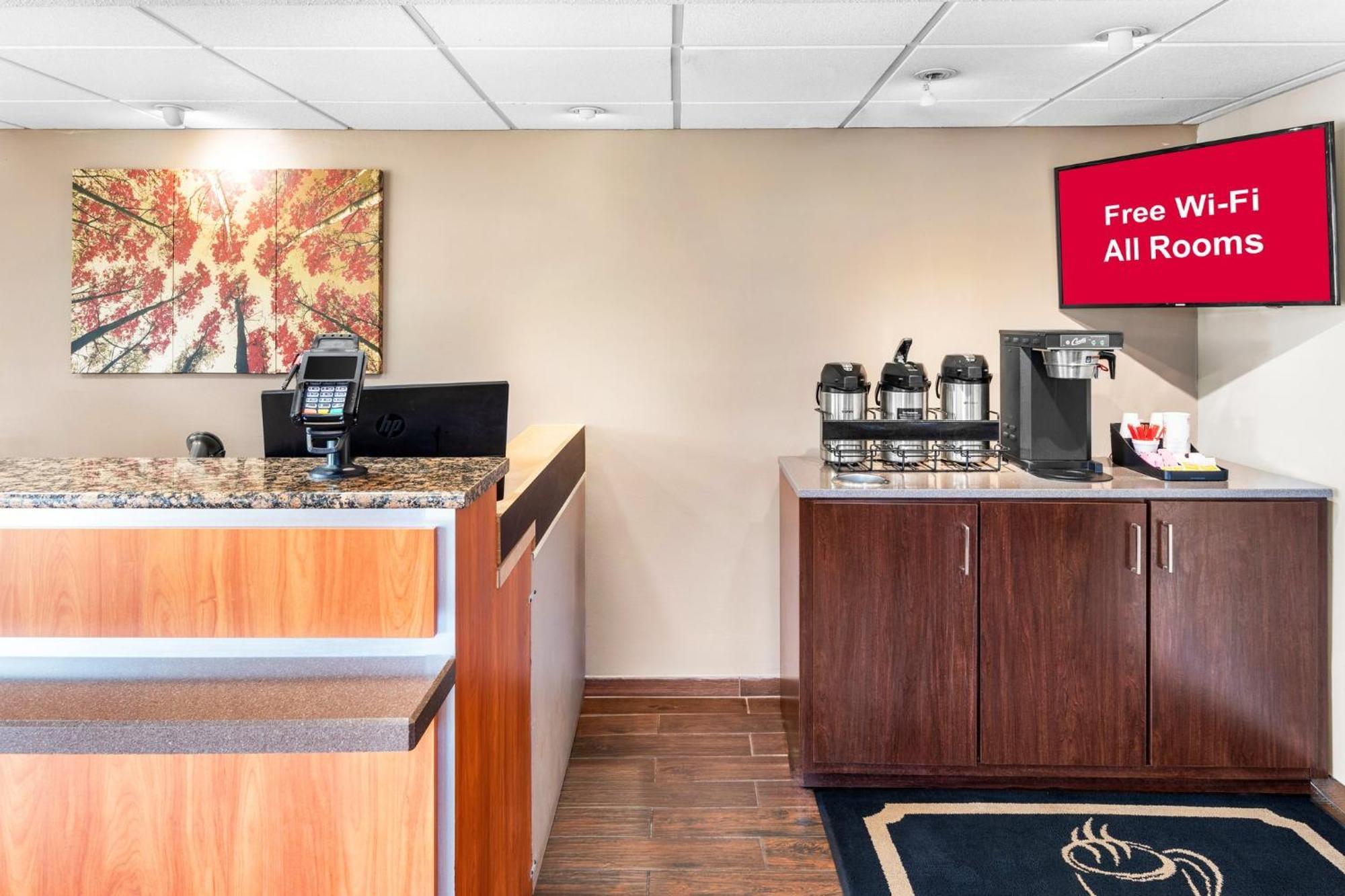 Red Roof Inn Indianapolis North - College Park Dış mekan fotoğraf