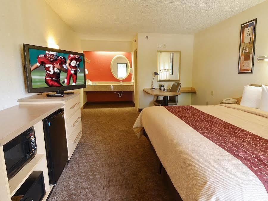 Red Roof Inn Indianapolis North - College Park Dış mekan fotoğraf