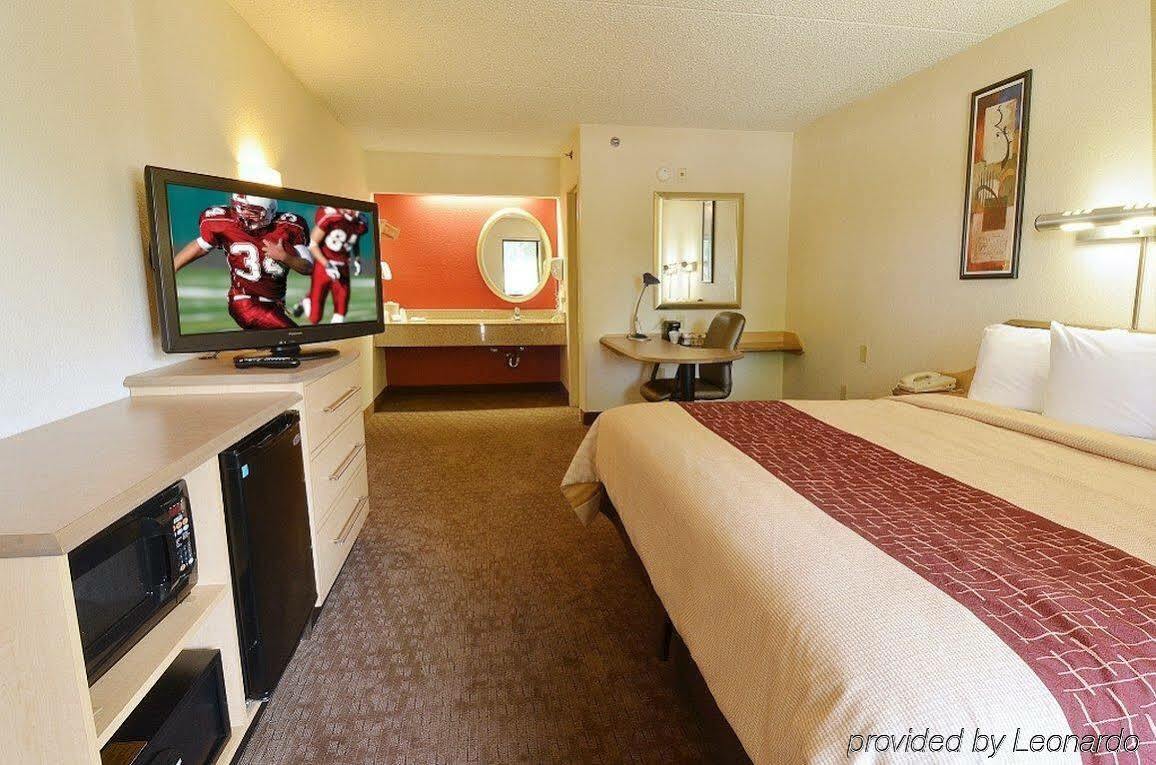 Red Roof Inn Indianapolis North - College Park Dış mekan fotoğraf